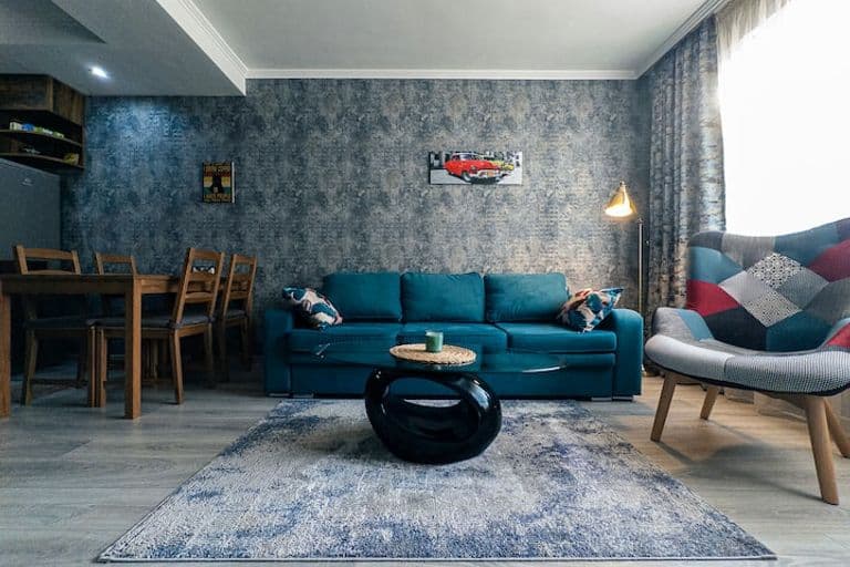 Eddy’s Central Apartment
