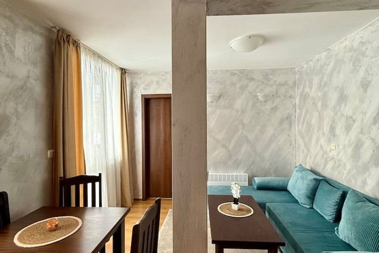 Royal Park 1BR | Great view | Parking